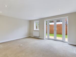 Lounge/dining area- click for photo gallery